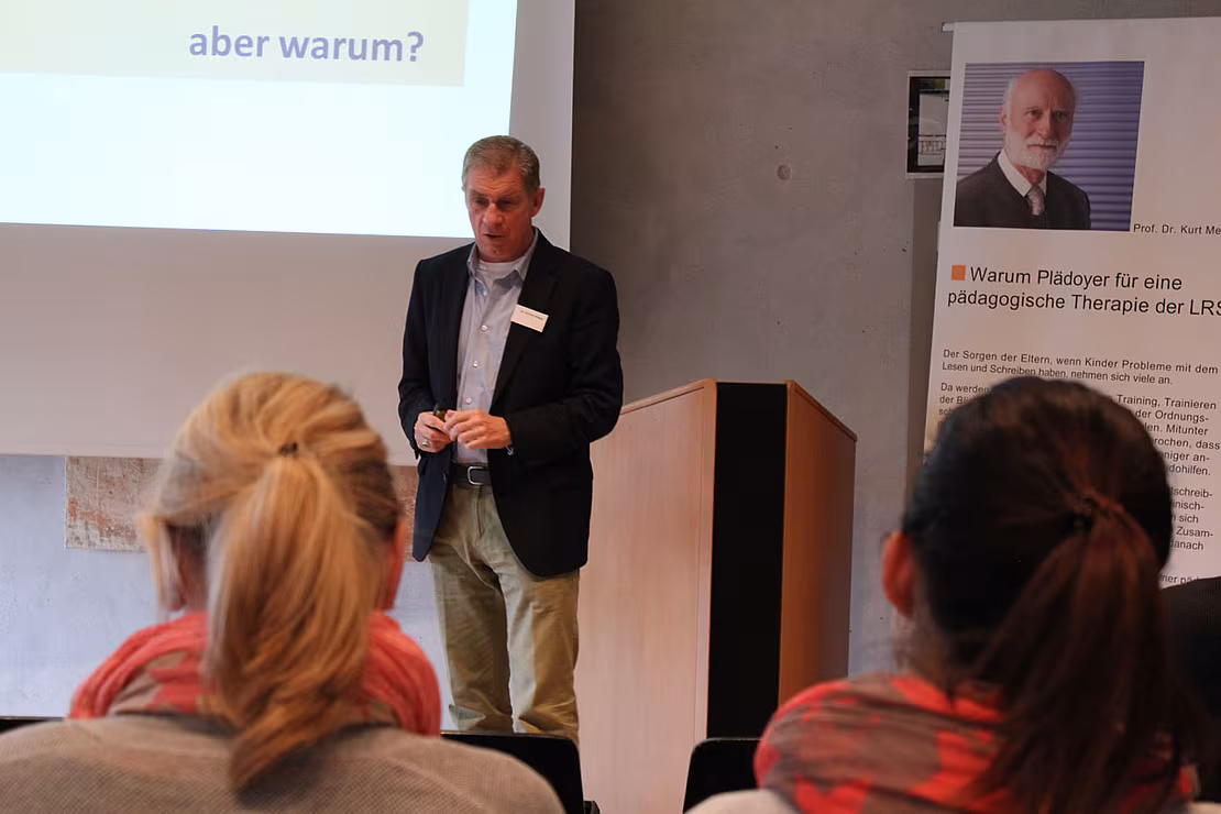 Vortrag im LOS Emmendingen mit Dr. Hoegg Vortrag im LOS Emmendingen mit Dr. Hoegg