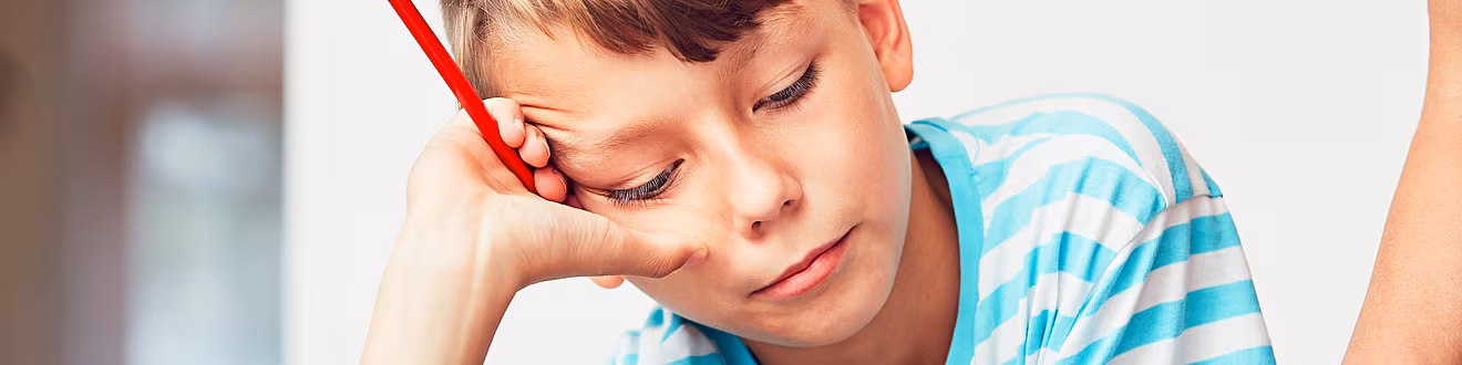 Eine Lernschwäche sollte möglichst früh diagnostiziert und behandelt werden. Eine Lernschwäche sollte möglichst früh diagnostiziert und behandelt werden.