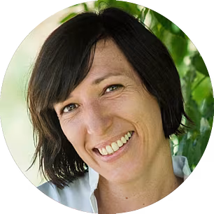 Esther Kuhn