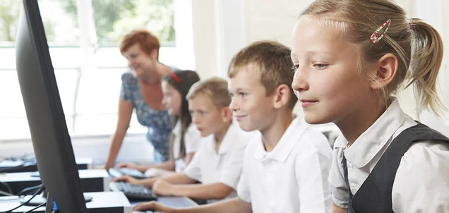 Die LOS-Online-Programme sind speziell für die Bedürfnisse von Menschen mit Lese-Rechtschreib-Schwierigkeiten konzipiert. Die LOS-Online-Programme sind speziell für die Bedürfnisse von Menschen mit Lese-Rechtschreib-Schwierigkeiten konzipiert.