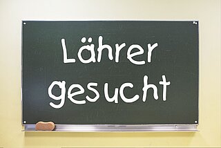 Lehrer gesucht