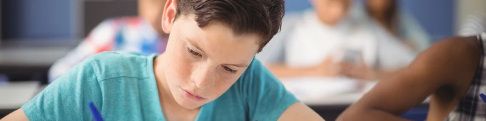 Kinder mit Legasthenie sind in der Schule häufig überfordert. Kinder mit Legasthenie sind in der Schule häufig überfordert.