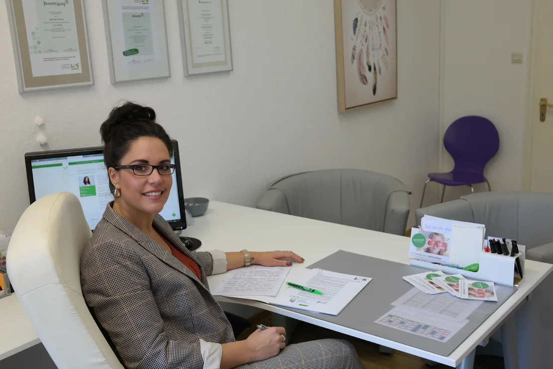 Institutsleiterin des LOS Neunkirchen: Sarah-Jane Breuchel-Udol Institutsleiterin des LOS Neunkirchen: Sarah-Jane Breuchel-Udol