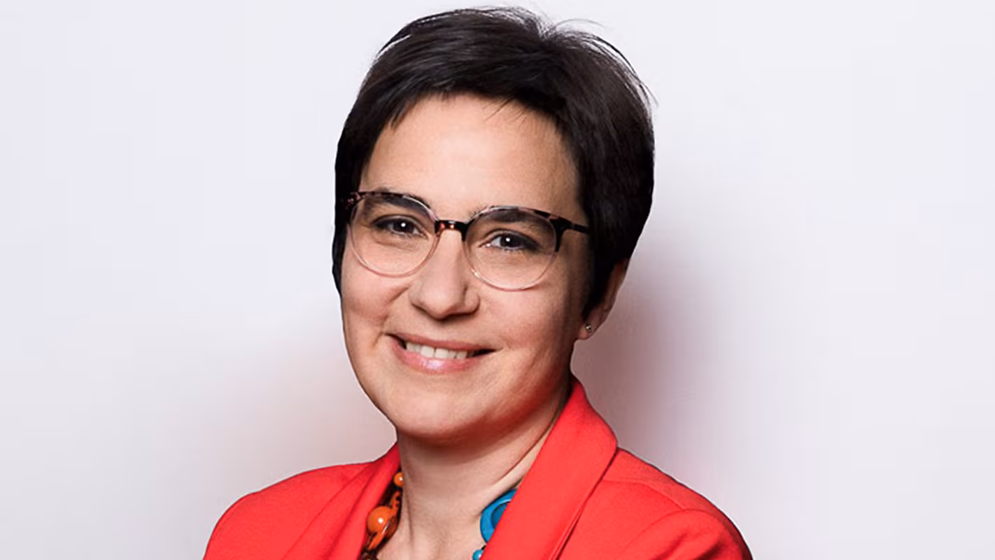 Institutsleitung Mag.ª Barbara Piller-Partsch