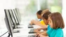 Schlechte Noten in unterschiedlichen Fächern können ebenfalls auf eine Lese- und/oder Schreibschwäche bei Kindern hindeuten Schlechte Noten in unterschiedlichen Fächern können ebenfalls auf eine Lese- und/oder Schreibschwäche bei Kindern hindeuten