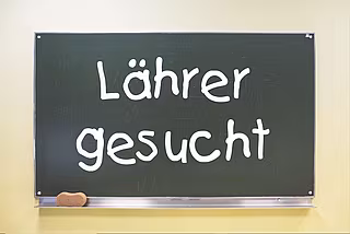 Lehrer gesucht Lehrer gesucht