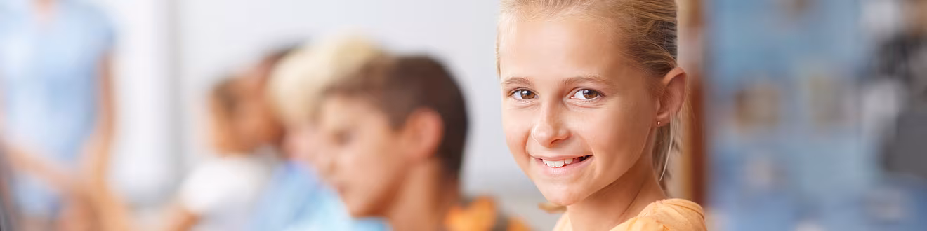 Bei LRS oder Legasthenie hilft eine pädagogische Förderung weitaus besser als eine klassische Nachhilfe. Bei LRS oder Legasthenie hilft eine pädagogische Förderung weitaus besser als eine klassische Nachhilfe.