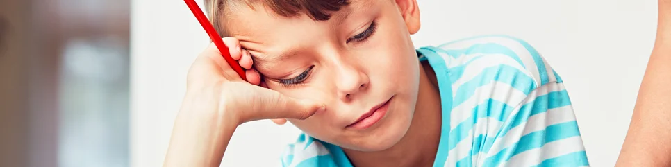 Eine Lernschwäche bei Kindern sollte möglichst früh diagnostiziert und behandelt werden. Eine Lernschwäche bei Kindern sollte möglichst früh diagnostiziert und behandelt werden.