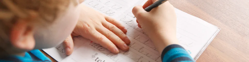 Bei LRS hilft eine pädagogische Förderung im LOS. Bei LRS hilft eine pädagogische Förderung im LOS.