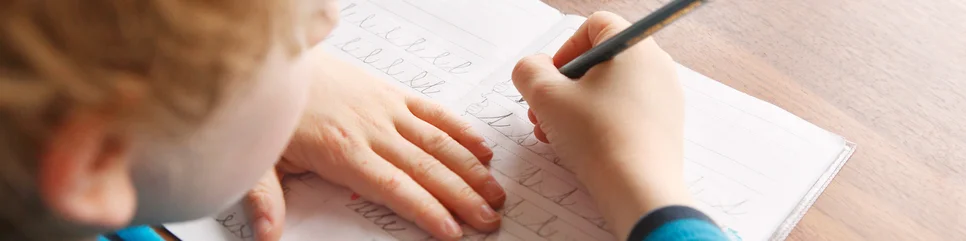 Bei LRS hilft eine pädagogische Förderung im LOS. Bei LRS hilft eine pädagogische Förderung im LOS.